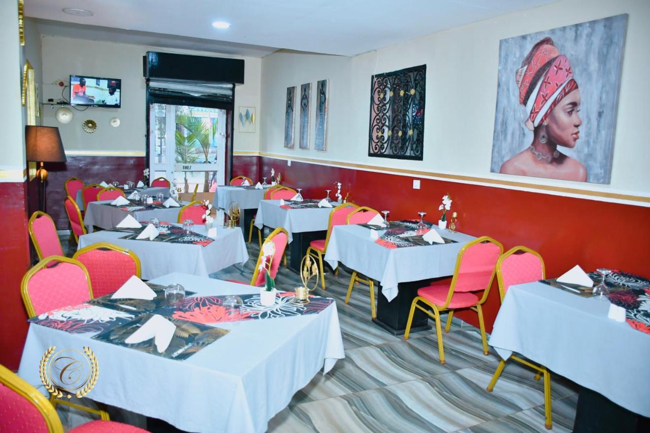Hotel Restaurant Constellation Tchang Buitenkant foto